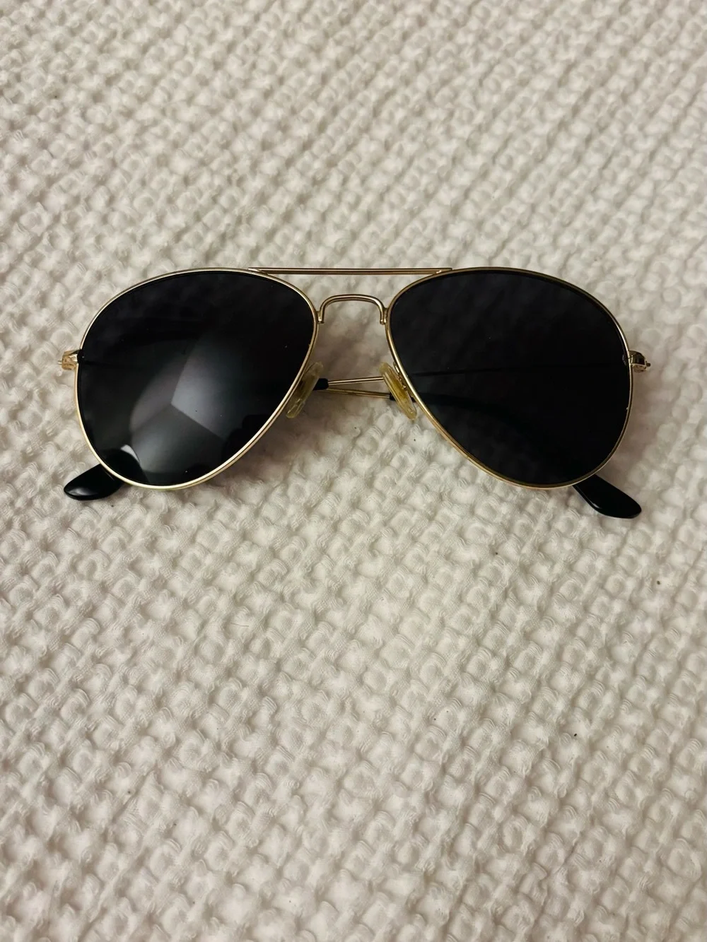 Classic Gold Aviator Sunglasses with Black Lenses